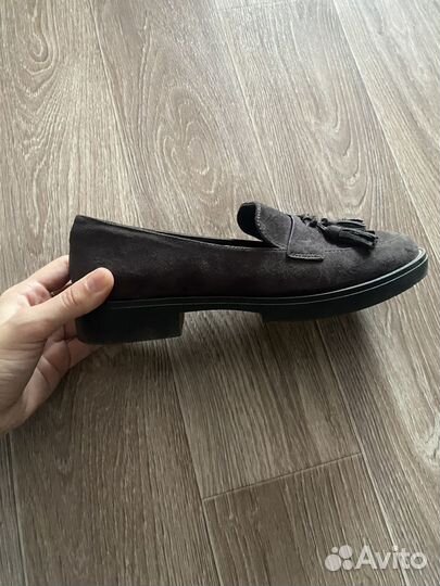 Лоферы женские