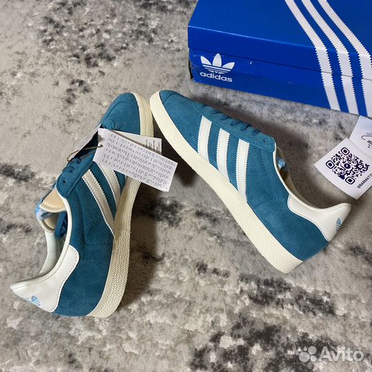 Кроссовки Adidas Originals Gazelle новые 8,5UK