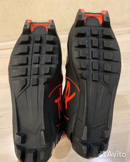 Лыжные ботинки rossignol