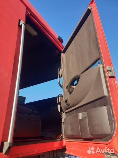 Renault Magnum с полуприцепом, 2006