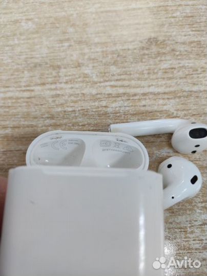 Apple AirPods 2 6721/980