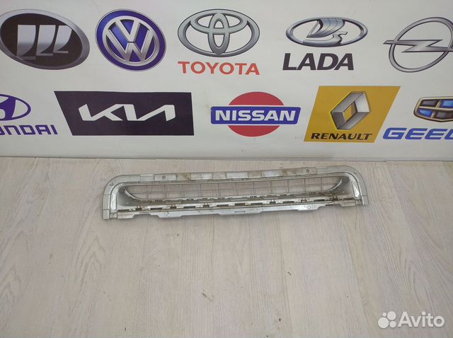 Решетка радиатора Renault fluence