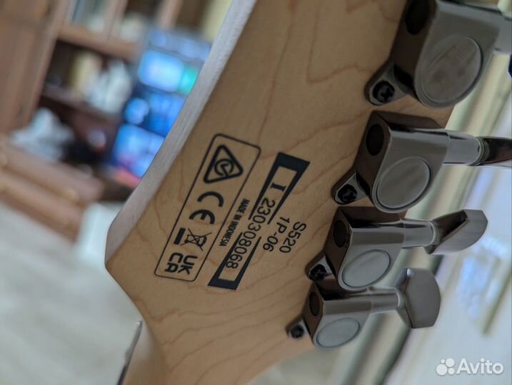 Электрогитара ibanez s520wk+boss katana mini