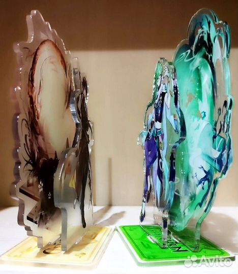 Стенды Genshin Impact Джун Ли и Бай Джу