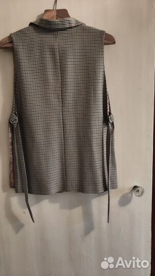 Жилетка женская