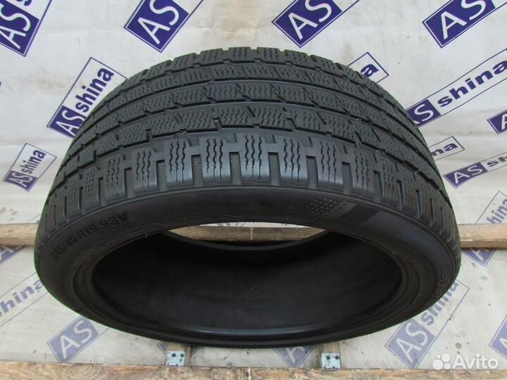 Kumho WinterCraft KW27 245/40 R19 102Q