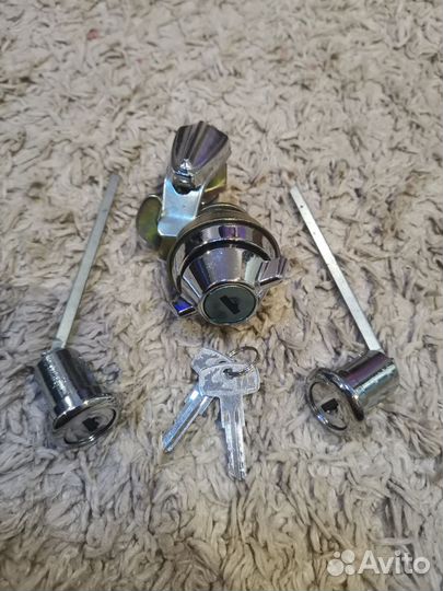 Замки газ 2410