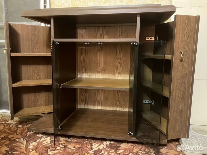 Тумба под аудио/видео аппаратуру или телевизор