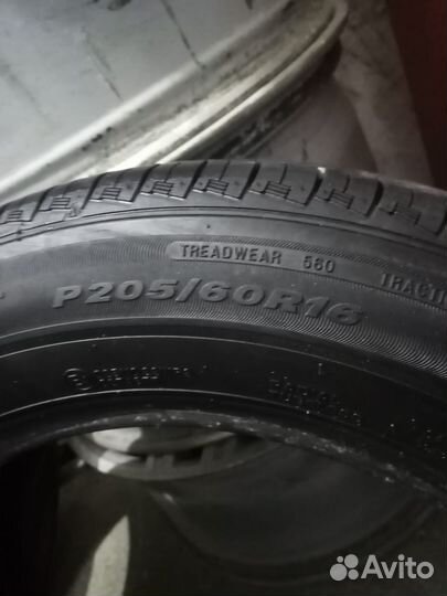 Roadstone Roadian 571 205/60 R16