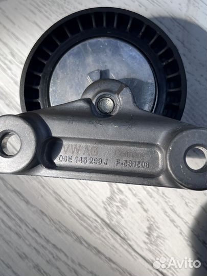 Ролик обводной Volkswagen Polo 1.6 90-110 л.с