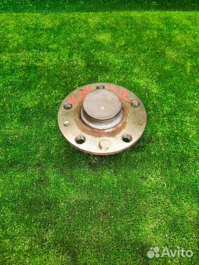 Ступица задняя правая Volkswagen Golf 5 BVY (2.0)