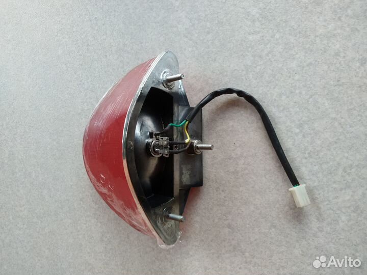 Стоп сигнал в сборе фонарь задний stels skif 50