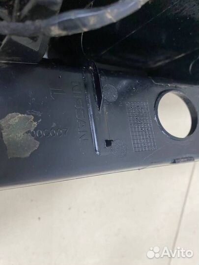 Фонарь задний наружный правый Nissan Terrano D10 2