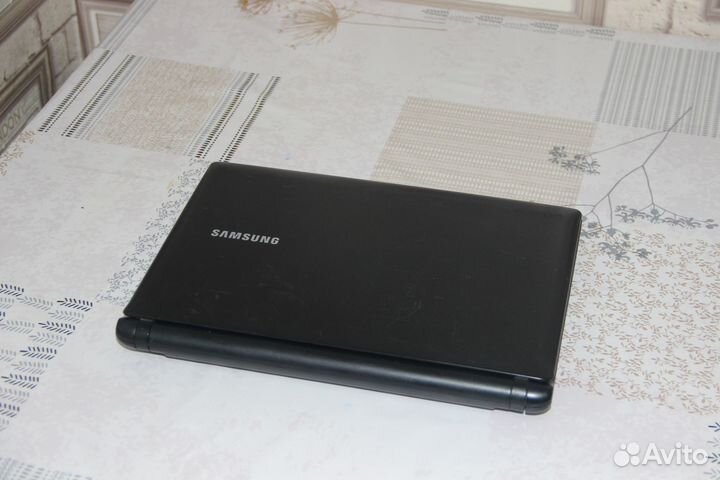 Нетбук Samsung N102 SP