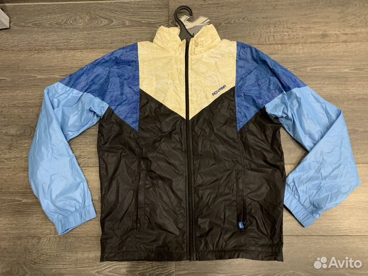 Спортивный костюм и ветровки мужские 46-48