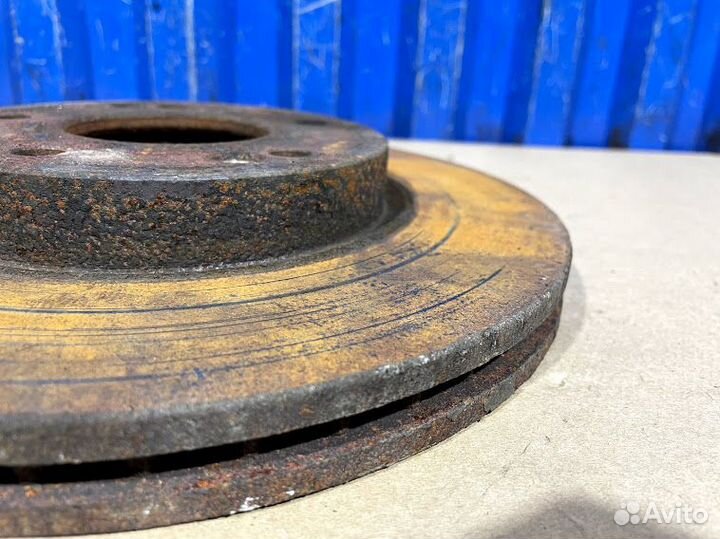 Тормозной диск передний Hyundai Elantra V 1.6 G4FD