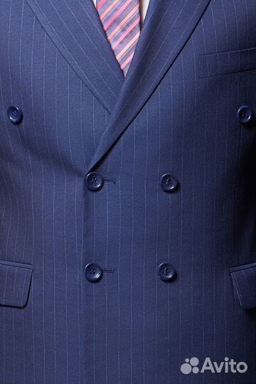 Мужской костюм тройка