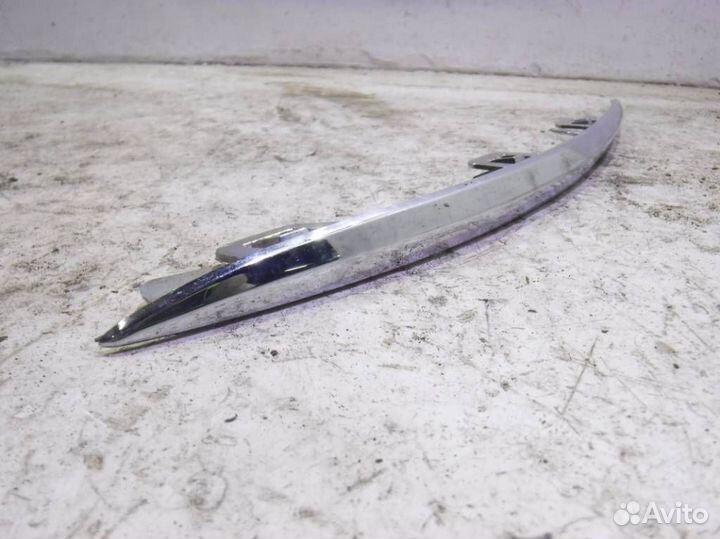 Молдинг заднего бампера