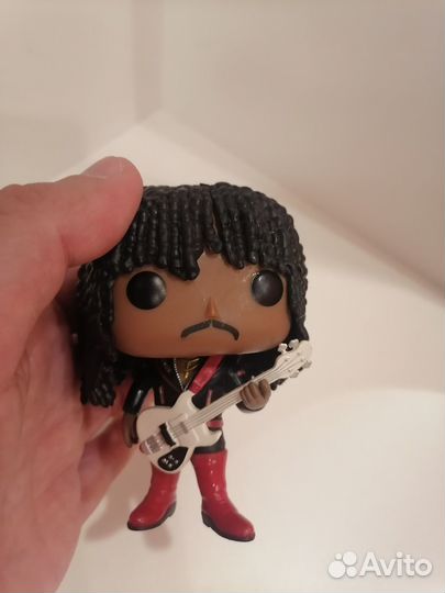 Funko pop rocks 100 rick james