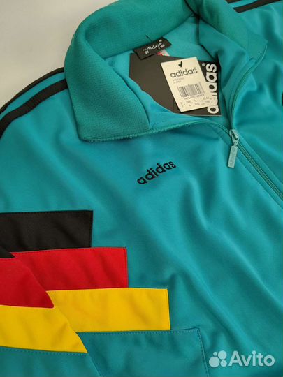 Костюм спортивный adidas 