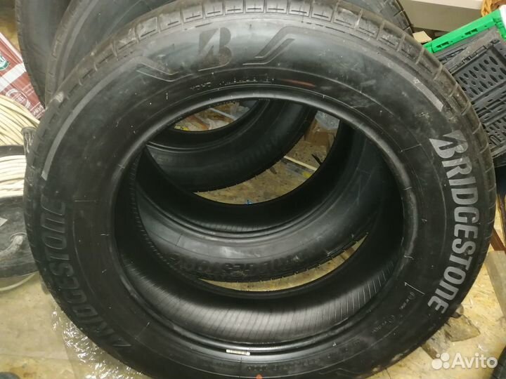 Bridgestone Alenza 001 225/60 R18