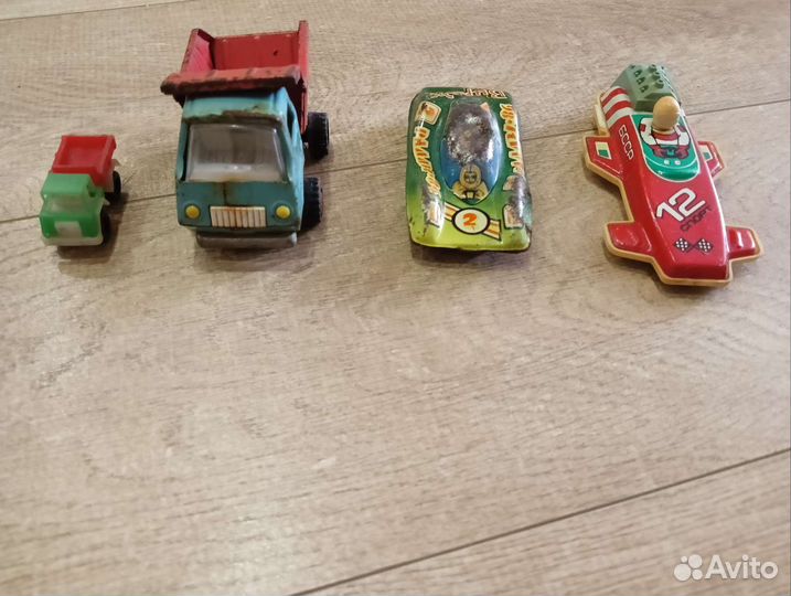Детская игрушка самосвал СССР