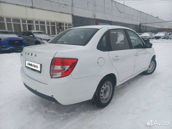LADA Granta 1.6 AT, 2019, 65 000 км