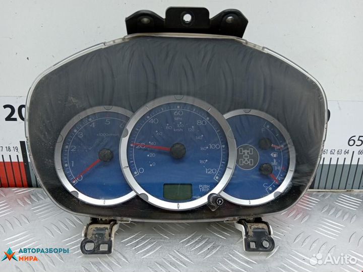 Щиток приборов (приборная панель) Mitsubishi L200