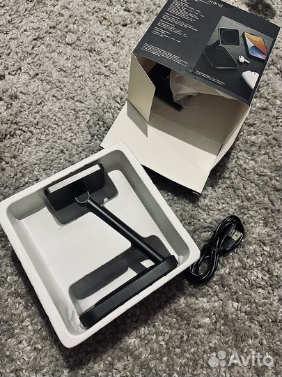 Беспроводная зарядка magsafe