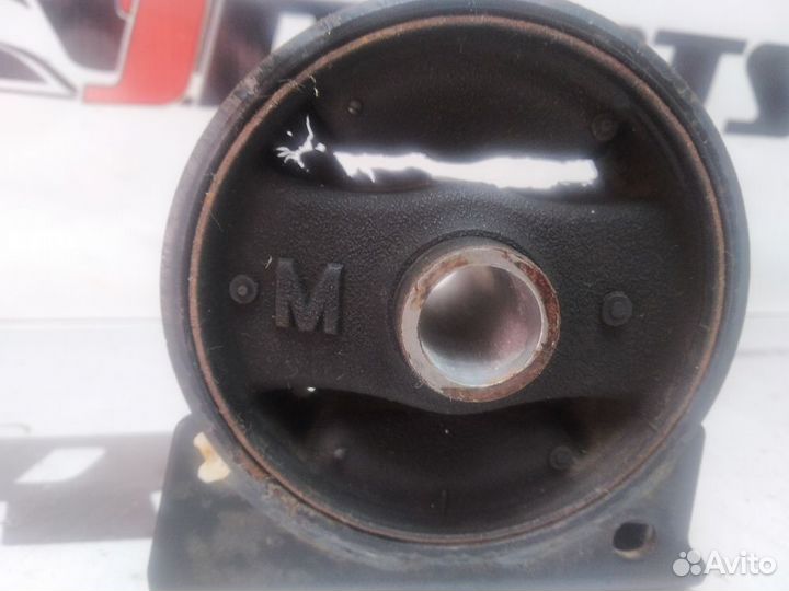 Опора двигателя Mitsubishi Outlander II рестайлинг