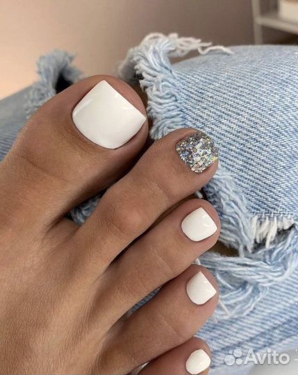 Маникюр, педикюр