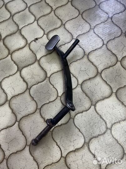 Лапка тормоза, бак мотоцикла Урал