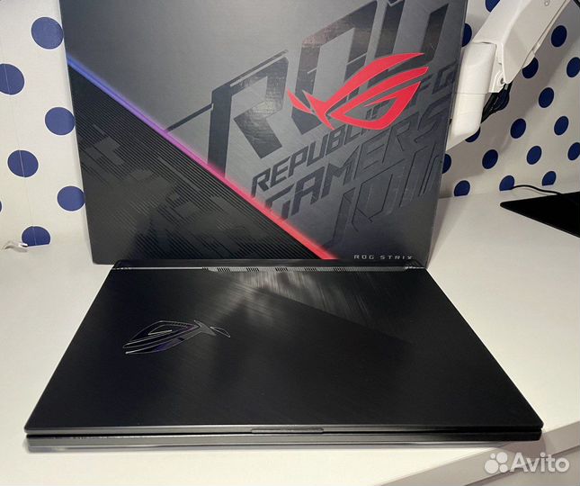 Игровой ноутбук asus ROG Strix GL531GU 1660Ti / i7