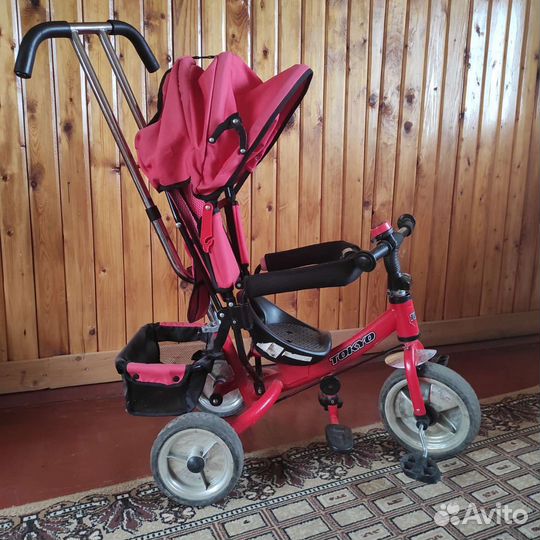 Трехколесный велосипед