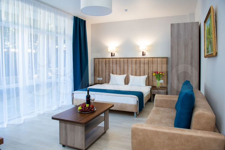 Дом 180 м² на участке 1 сот.