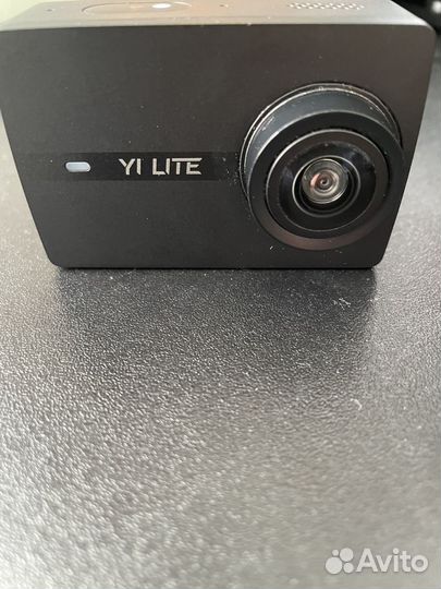 Экшн камера xiaomi yi lite