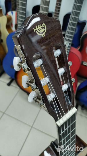 Классическая гитара