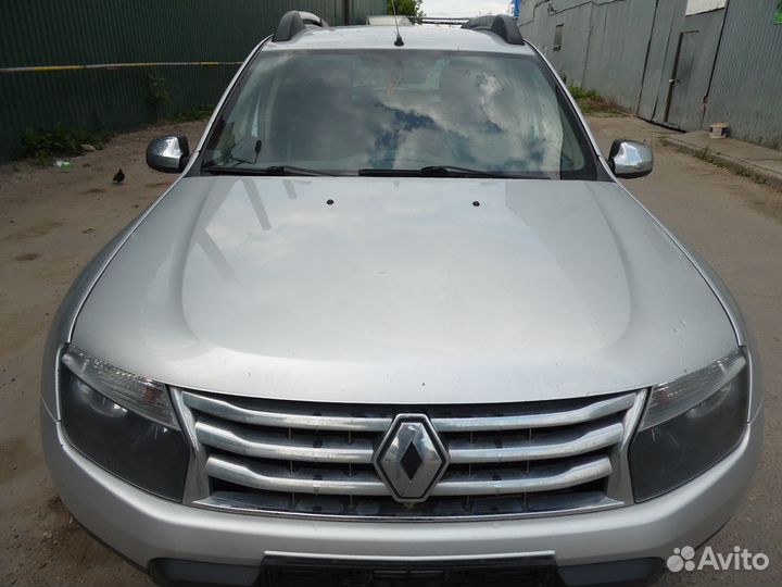 Разборка, автозапчасти Рено Дастер 4x4