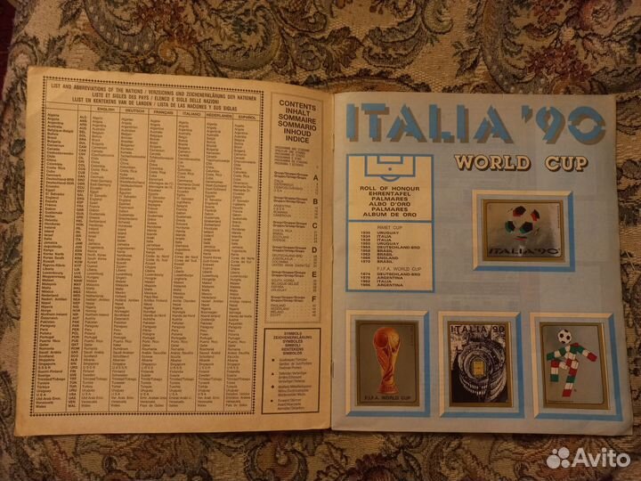 Альбом с наклейками Panini Italia 90 СССР бурда