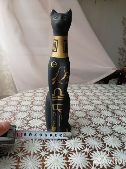 Статуэтка кошка