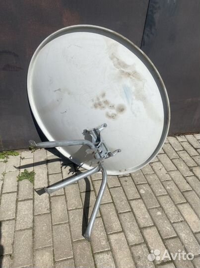 Антенна спутниковая