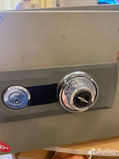 Вскрытие замков, замена, ремонт, установка замков