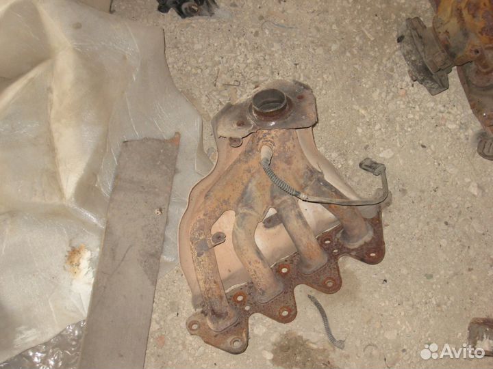 Выпускной коллектор Renault Megane 2