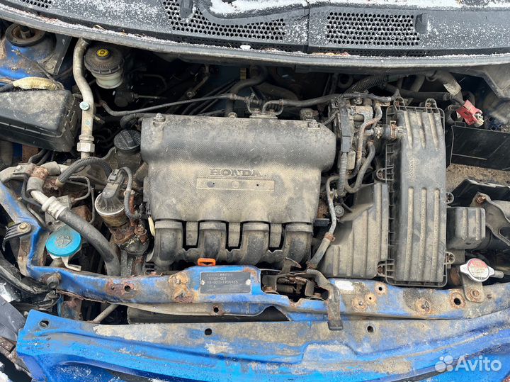 Двигатель Honda Fit l13a 1.3 GD 2003