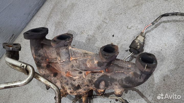 Выпускной коллектор 1.6 Bora Golf 4 Tur A4 BFQ