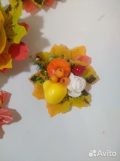 Брошь, браслет на праздник осени