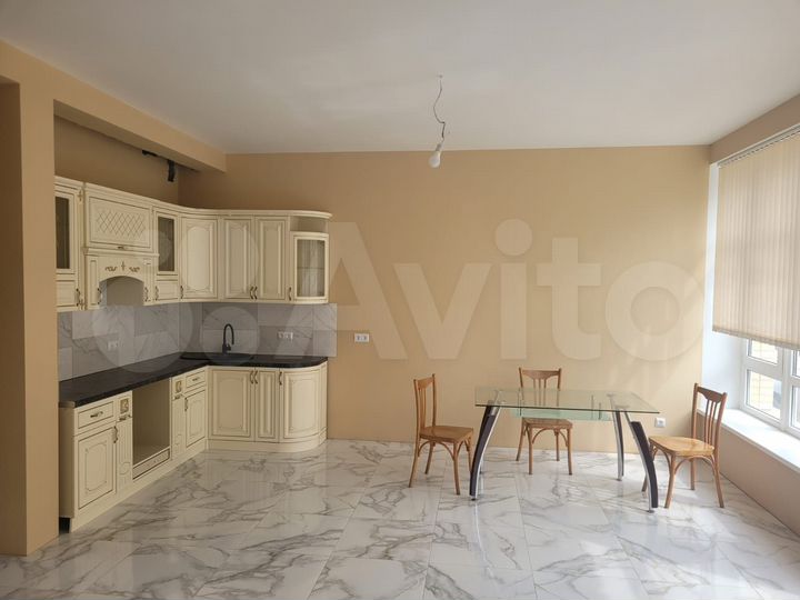 Дом 160 м² на участке 5 сот.