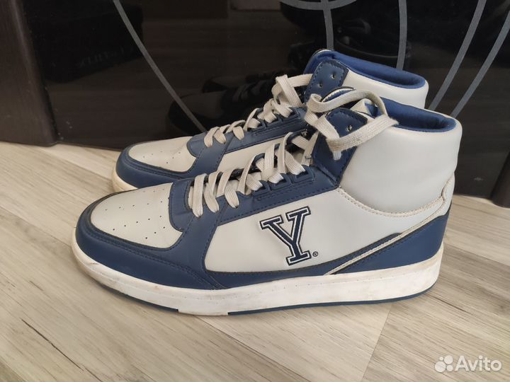 Продам ботинки