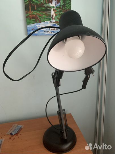 Лампа настольная