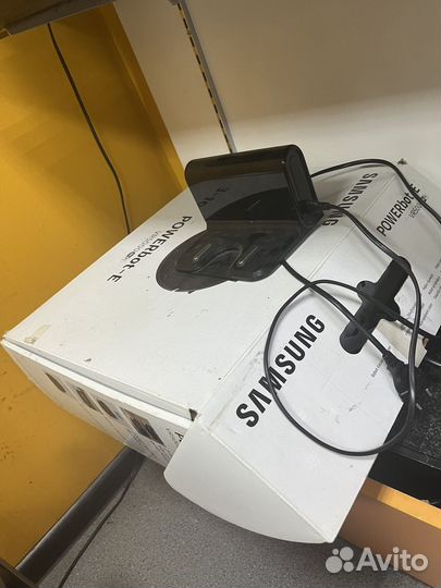 Робот-пылесос Samsung vr05R5050WK